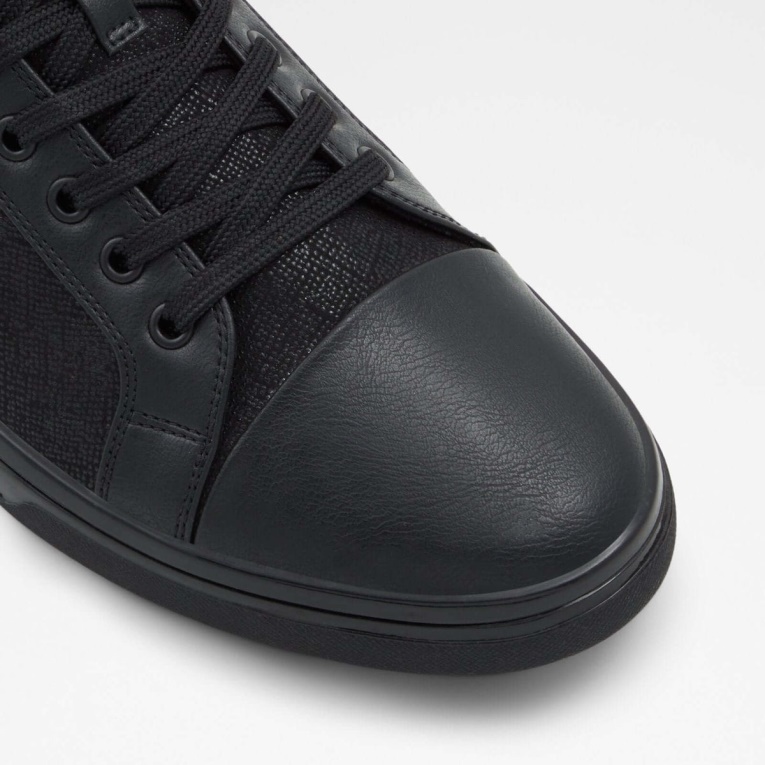 Aldo Astalewen Moda Negra