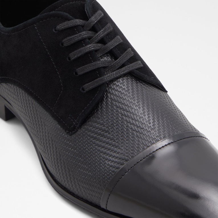 Zapato Con Cordones Cochico Negro De Moda De Aldo