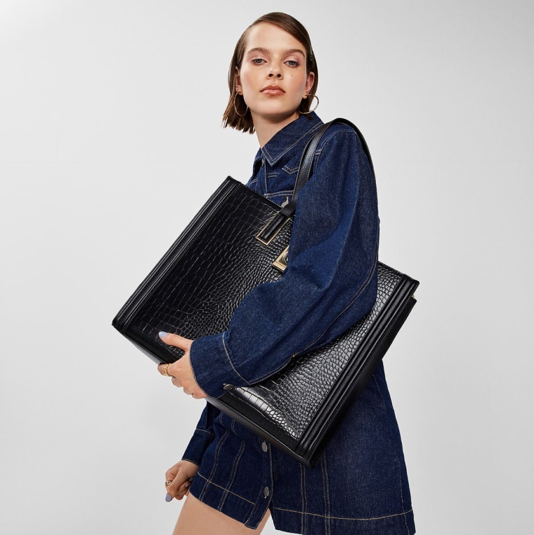 Bolso De Mano Caralaryn De Aldo Fashion