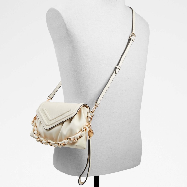 Alodagyn Moda Aldo Hueso