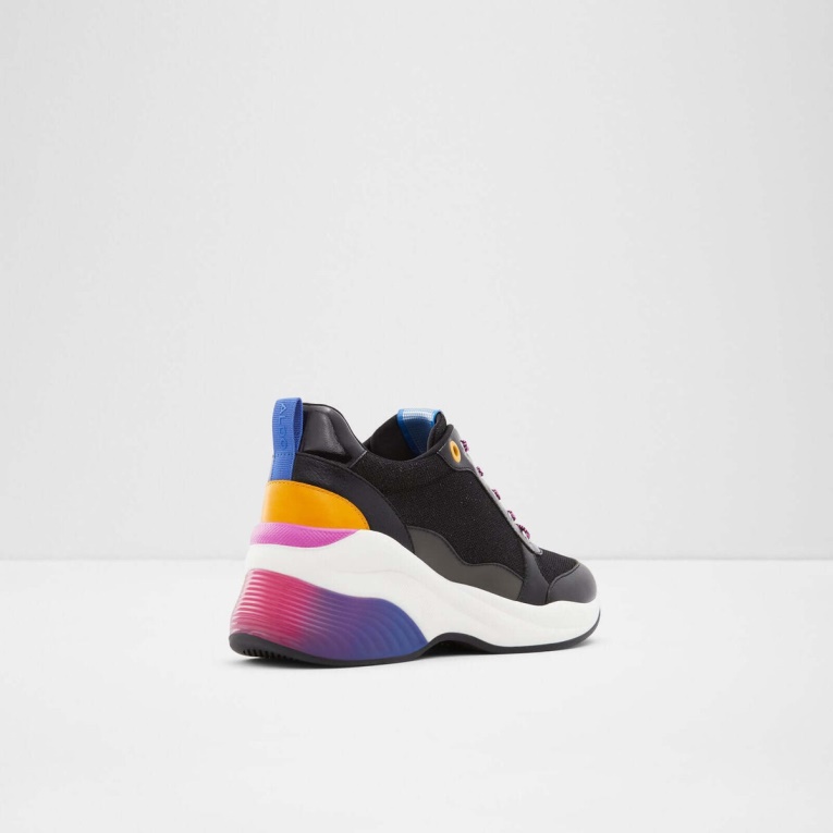 Moda Negra Aldo Cerina