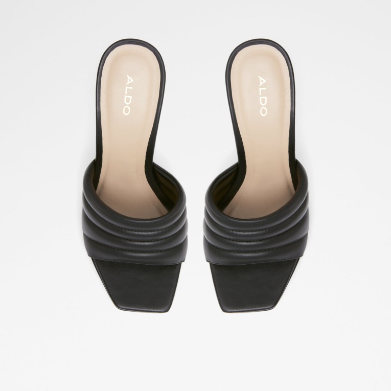 Moda Negra Gennia Aldo