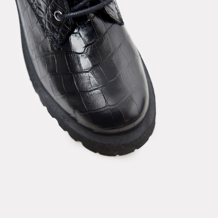 Thedith Negro Aldo Moda