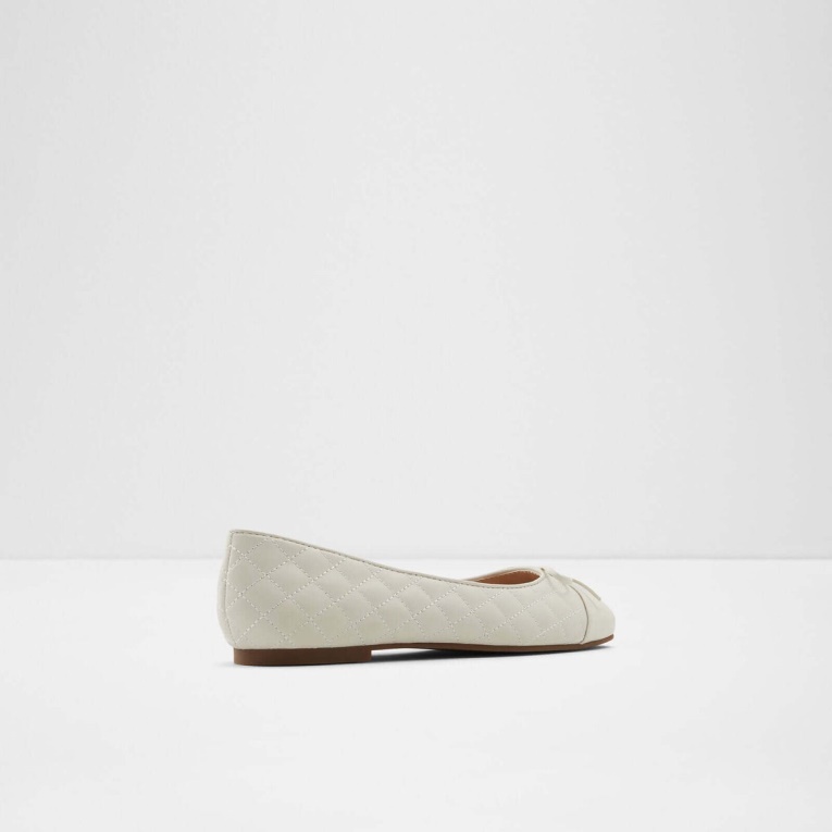 Braylynn Moda Blanco Aldo