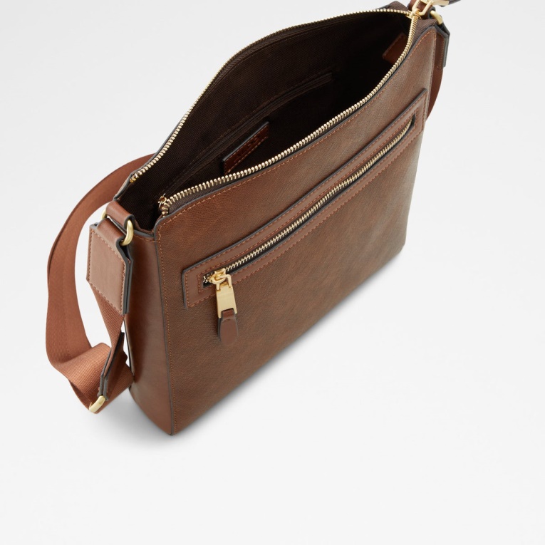 Moda Aldo Coñac Jereil