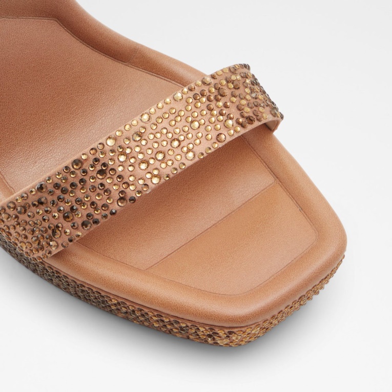 Moda Aldo Scarlett Castaño Medio