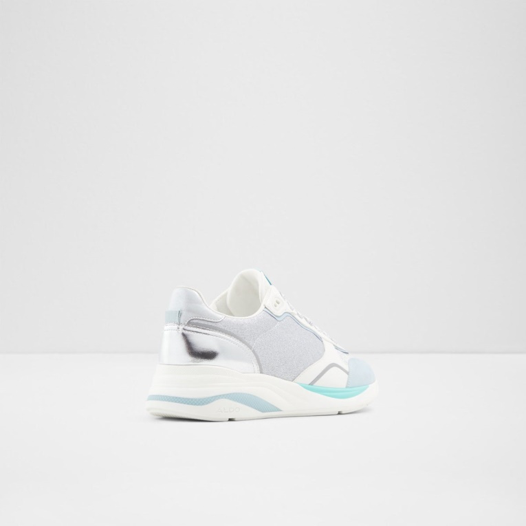 Makenna Moda Aldo Plata