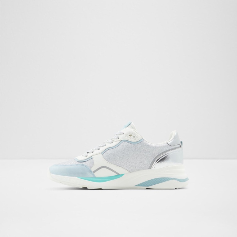 Makenna Moda Aldo Plata