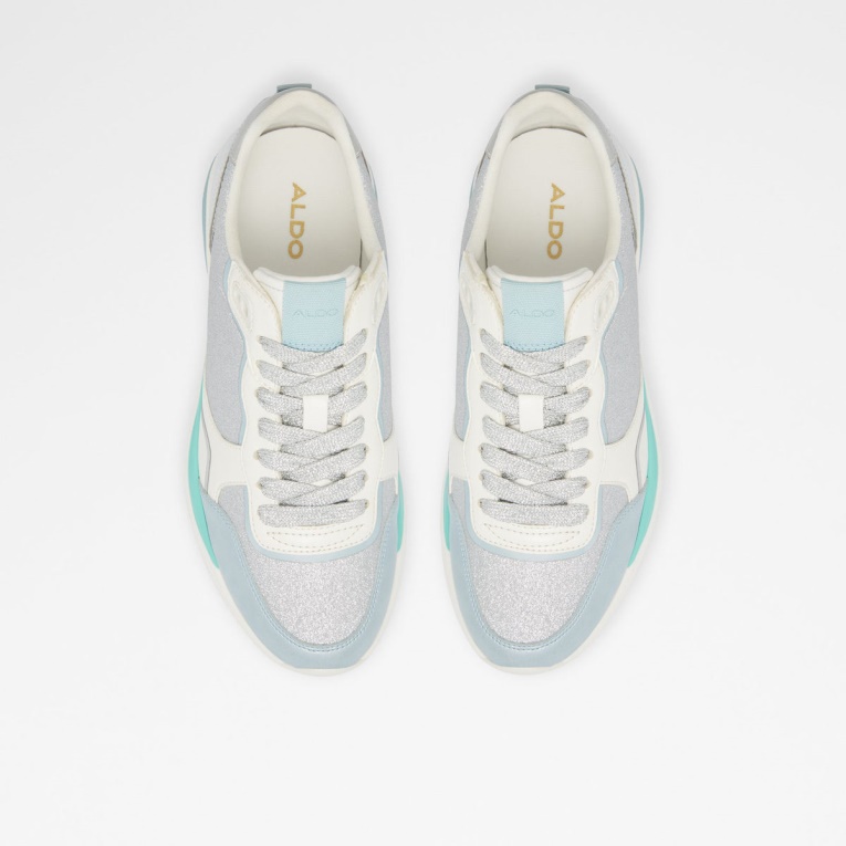 Makenna Moda Aldo Plata