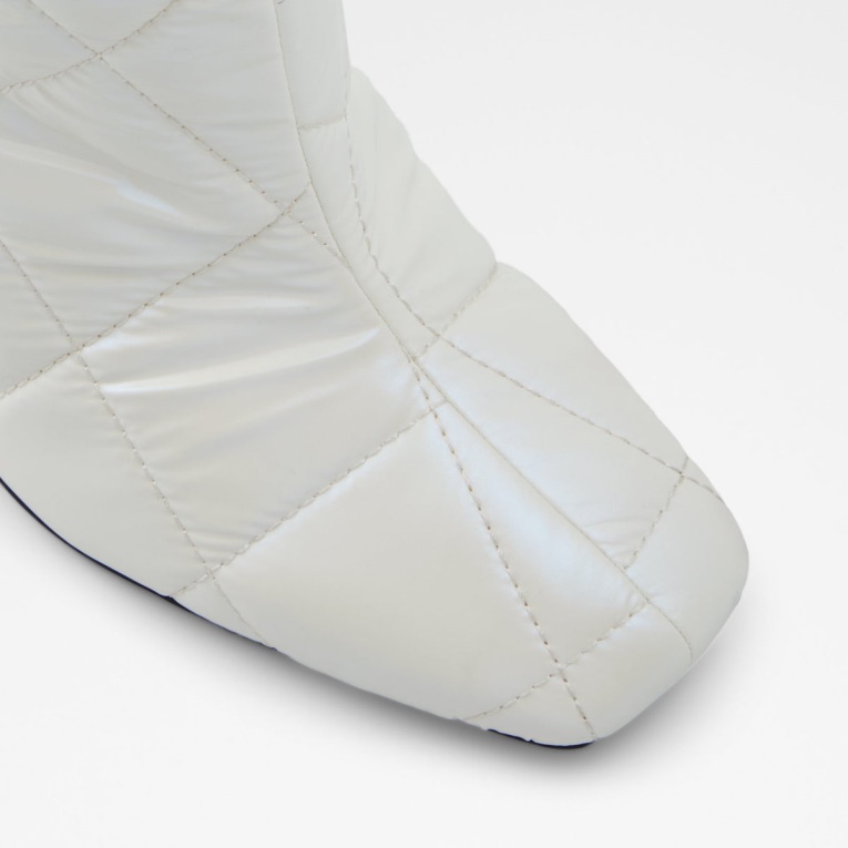 Snowpuff Moda Aldo Blanco