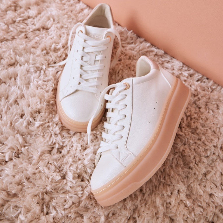 Nube De Rubor Blanco De Moda Aldo