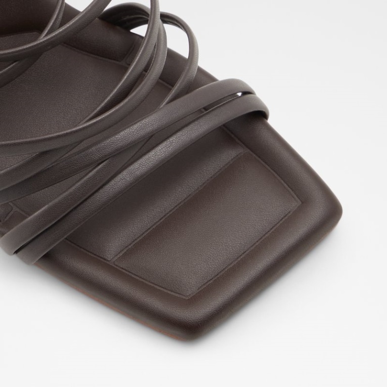 Rojo Moda Aldo Bodisse