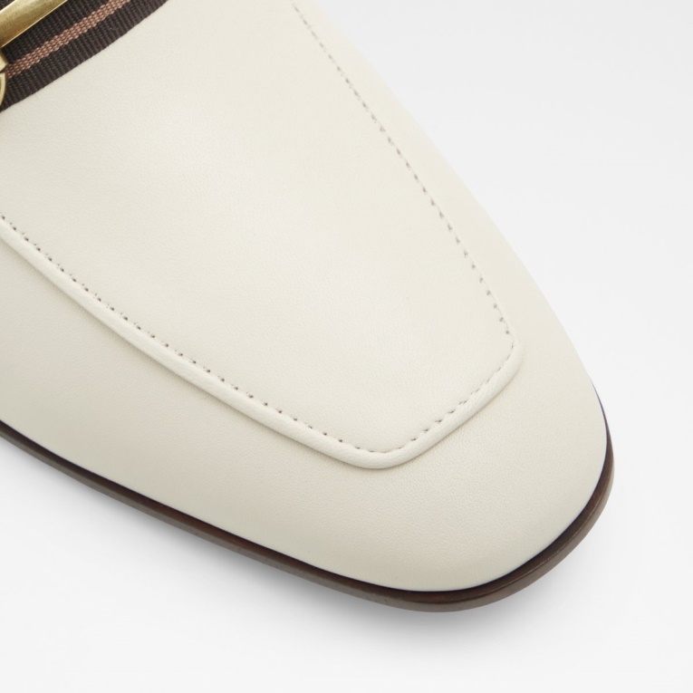 Mocasín Beis Claro Heliothis De Moda Aldo