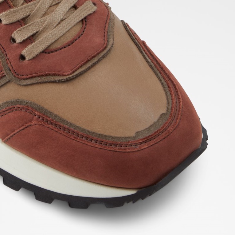 Borde De La Moda De Aldo