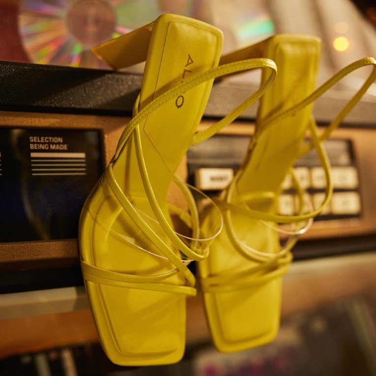 Sandalias De Tacón Alto Con Tiras Jennifer De Color Verde Brillante De Aldo Tacón De Bloque