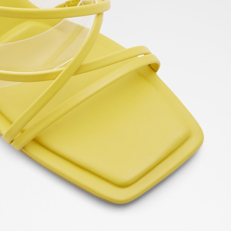 Jennifer Aldo Moda Verde Brillante