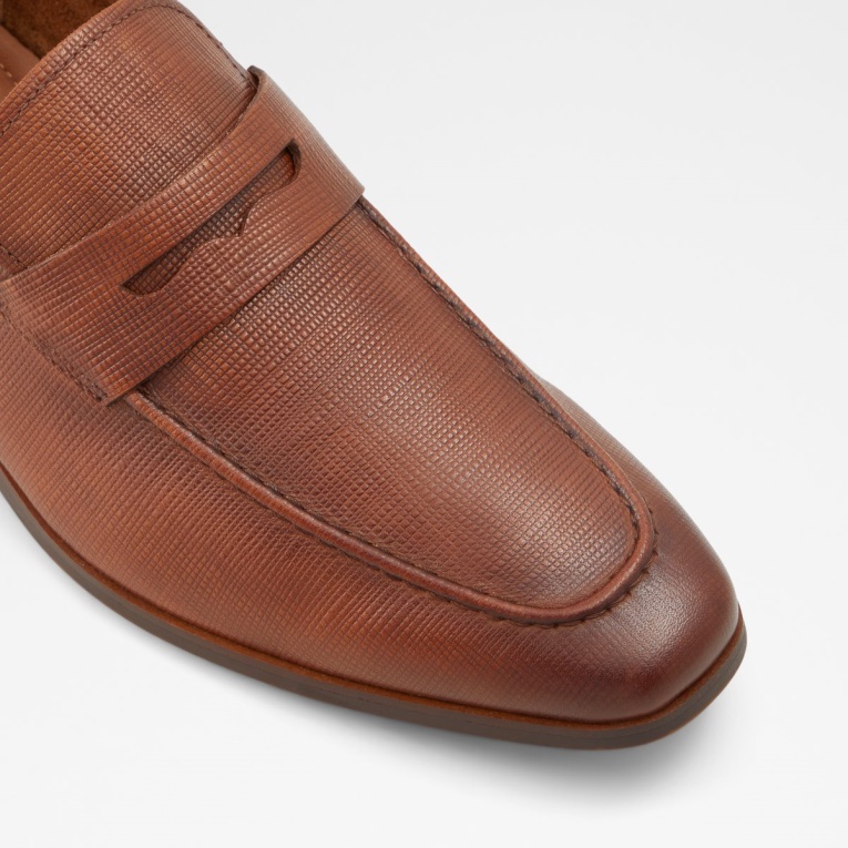 Mocasín Kooperflex Aldo Fashion Coñac Cuero En Relieve