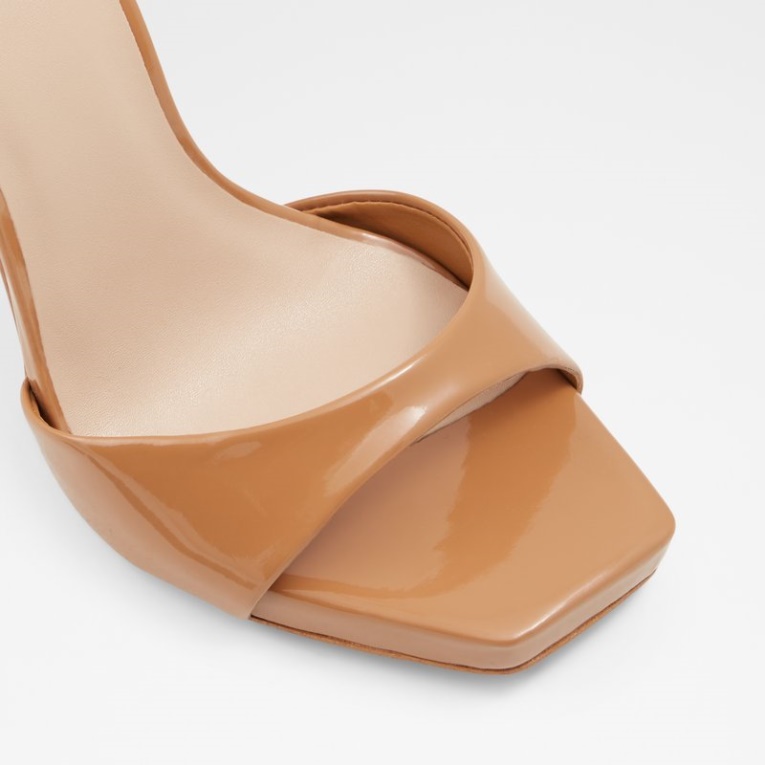 Coñac Moda Aldo Livia