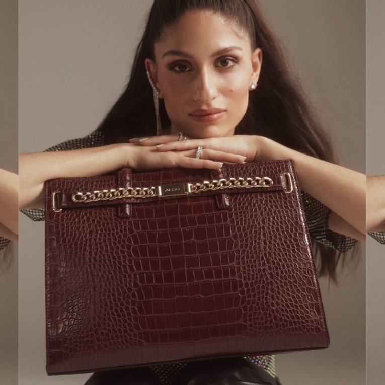 Aldo Nilo Borde De La Moda