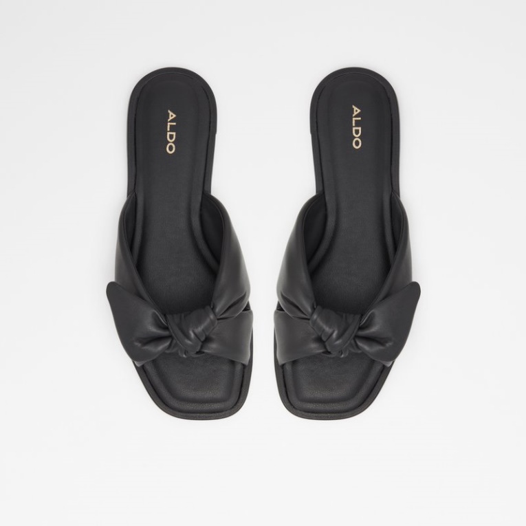 Aldo Peonía Moda Negra