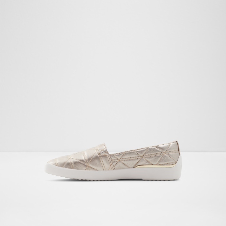 Slip En Acolchado Plateado De Moda En Aldo