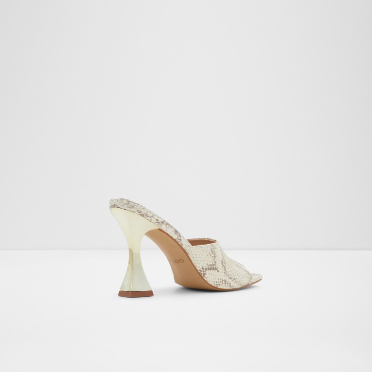 Selah Mule Con Tacón Moda Aldo Gold