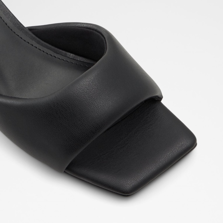 Mule Con Tacón Simalia Negro Moda Aldo