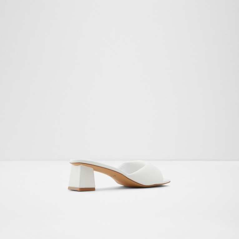 Moda Blanca Aldo Simalia