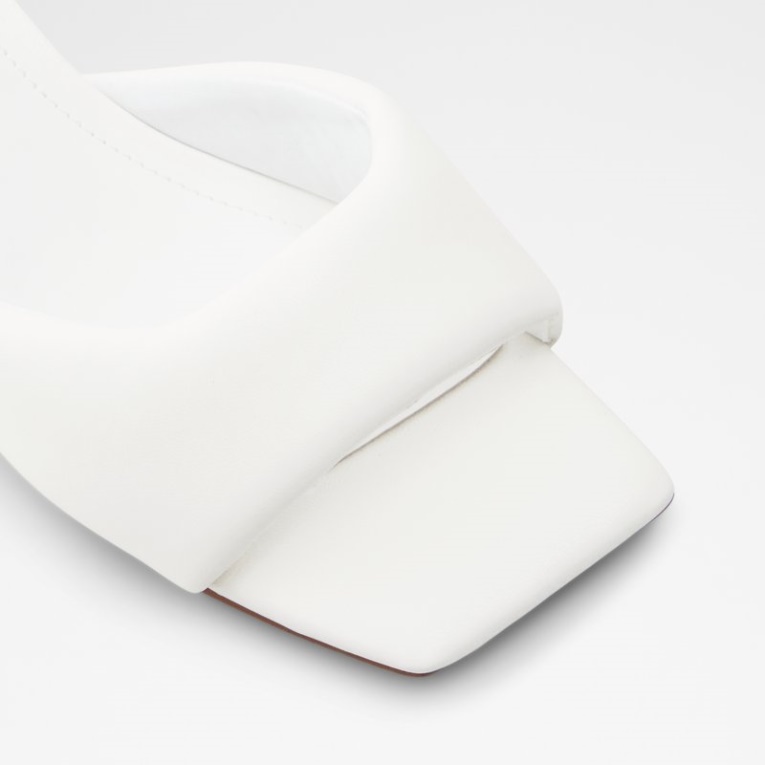 Moda Blanca Aldo Simalia