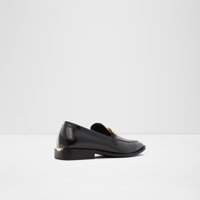 Mocasín Suavo De Cuero Negro Liso De Aldo