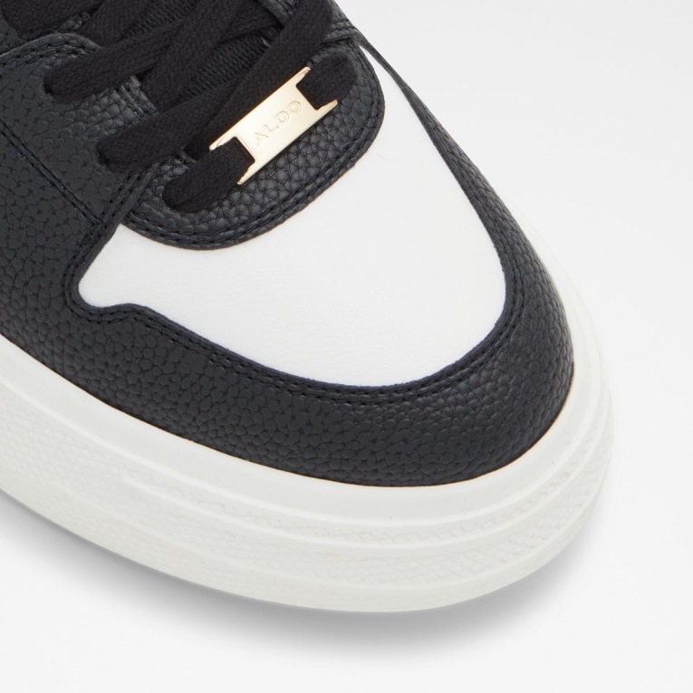 Zapatilla De Deporte De Caña Baja Zeus De Moda Con Suela Dentada Aldo