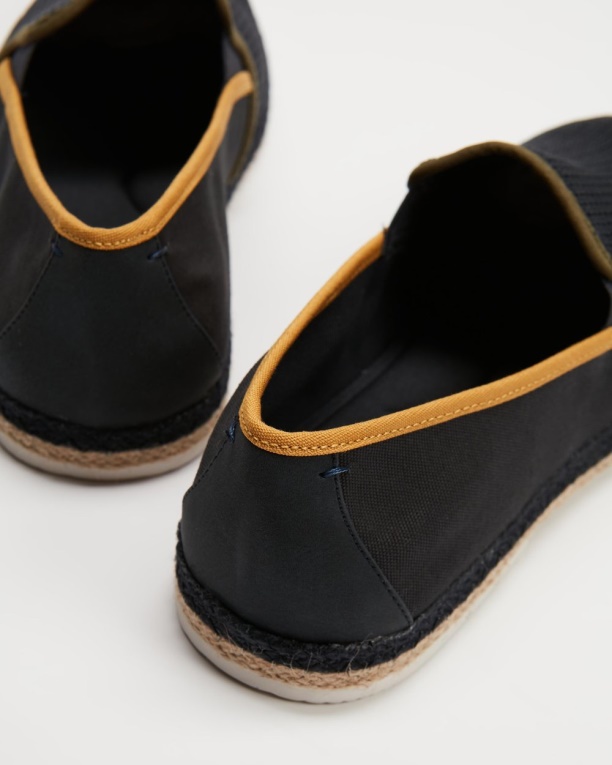 Kirilenko Moda Azul Oscuro Aldo