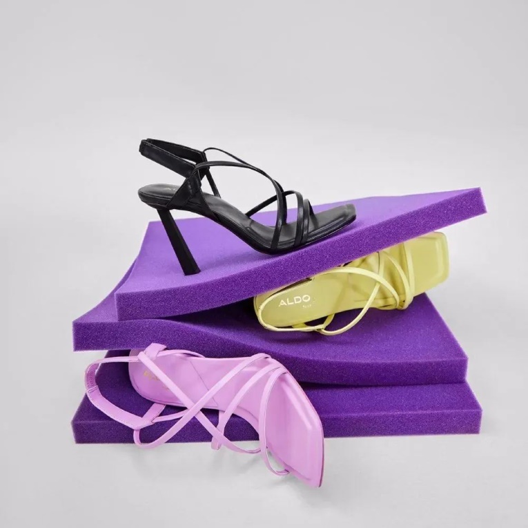 Sandalias De Mujer Con Tacón De Tiras Amilia De Aldo Morado Medio Moda