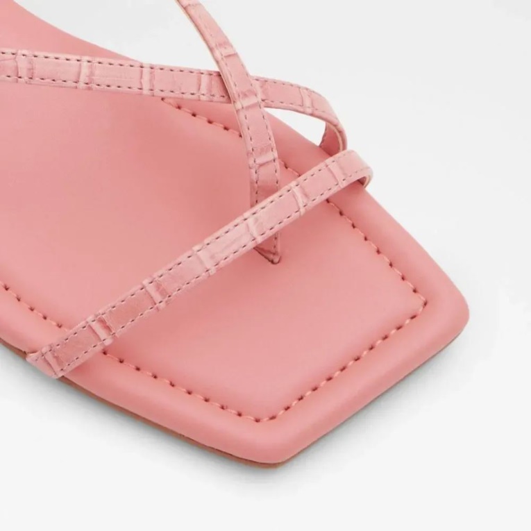 Sandalia Con Tiras Y Tacón De Mujer Darelle Otro Rosa Moda Aldo