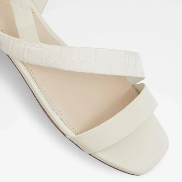 Sandalias De Mujer Con Tacón Plano Edardoni Otro Blanco Moda Aldo