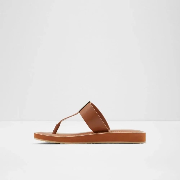 Malibu Sandalia De Dedo Plana De Mujer Moda Aldo Cognac