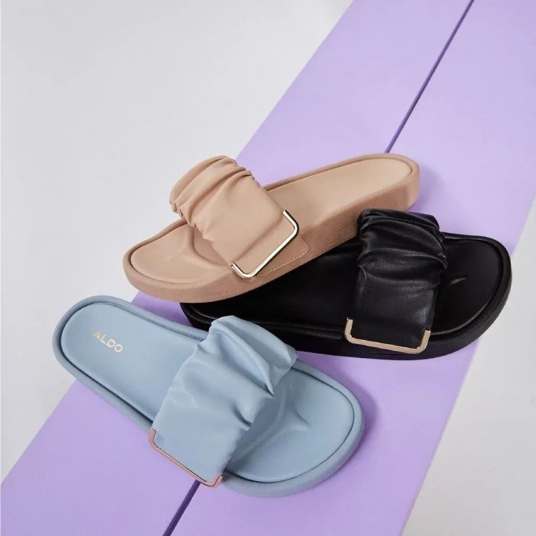 Sandalias Planas De Mujer Tybus Azul Claro Aldo Fashion