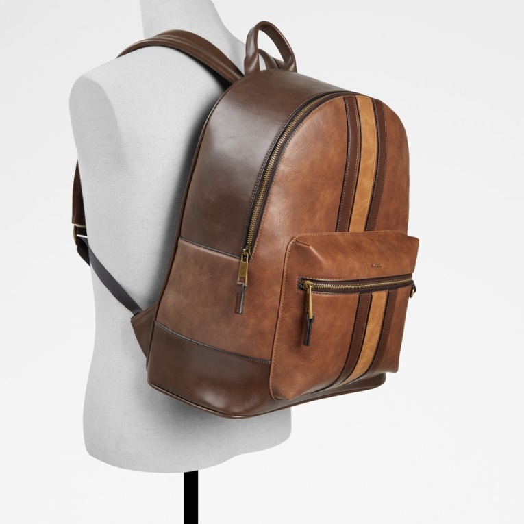 Aldo Asiento De Moda